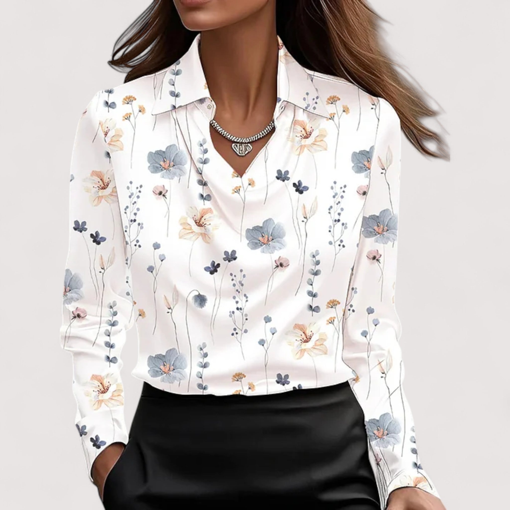 Charlotte™ | Satiinitoppi V-pääntiellä