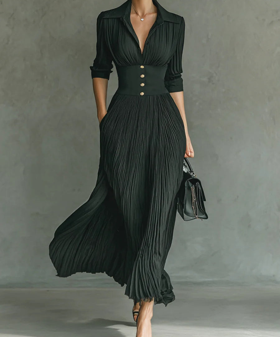 Emmi | Plissee-pitkä mekko kauluksella ja korkeavyötäröllä