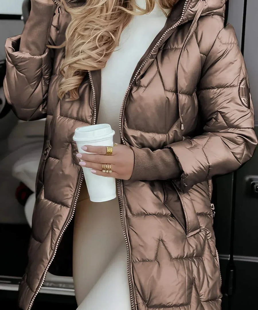 Renata™ | Olennainen takki, joka määrittelee talvityylikkyyden.