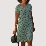 Jeanne™ | V-pääntie-mekko, jossa on printti